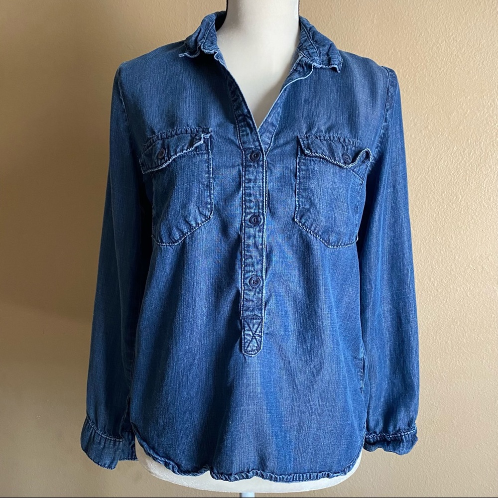 Cloth & Stone Long Sleeve Chambray Top Size Small